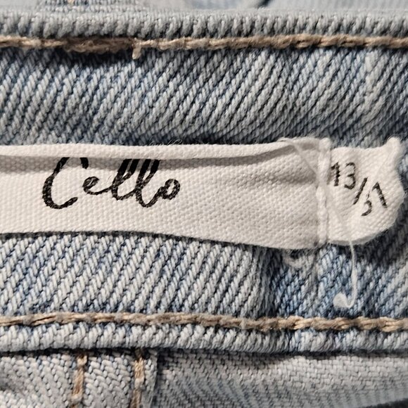 Cello Jeans Womens Size 13 Straight Leg High Rise Ripped Light Wash Denim Pants - Picture 6 of 7